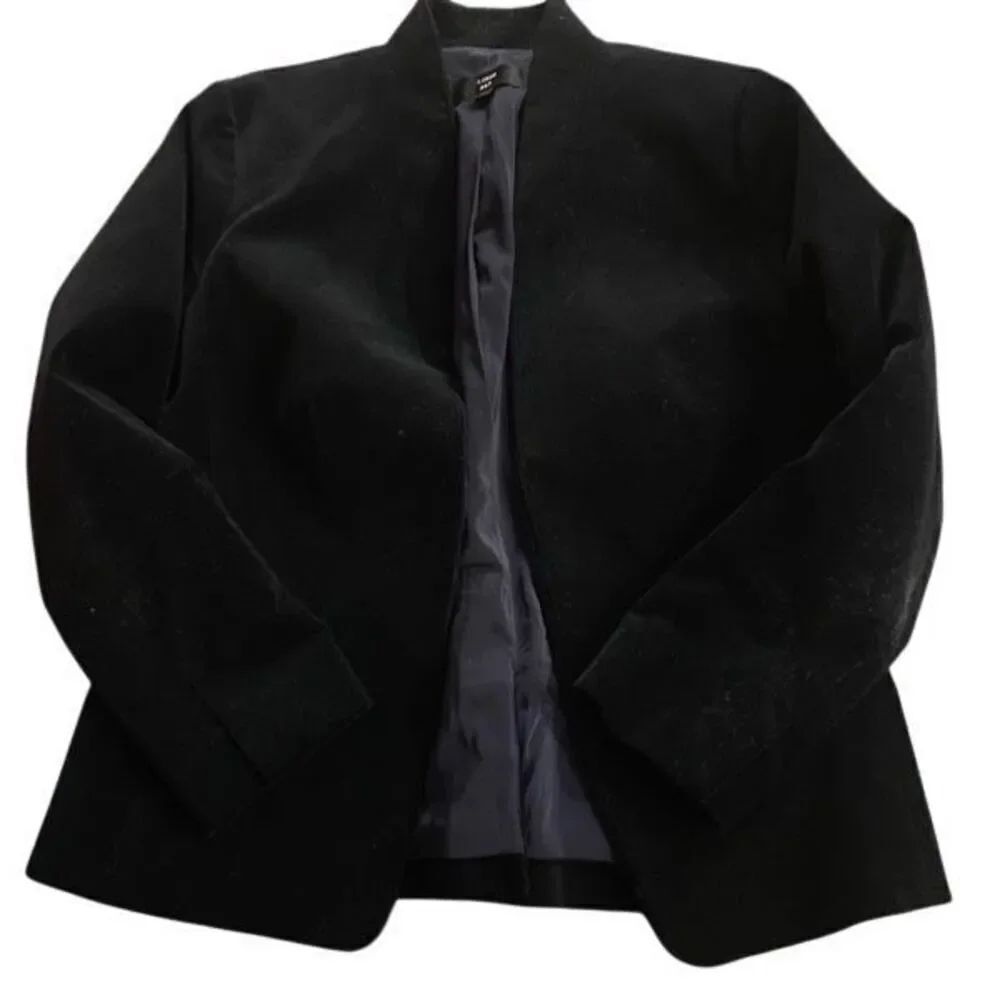 J. Crew 365 size 4 black felt boys suit jacket